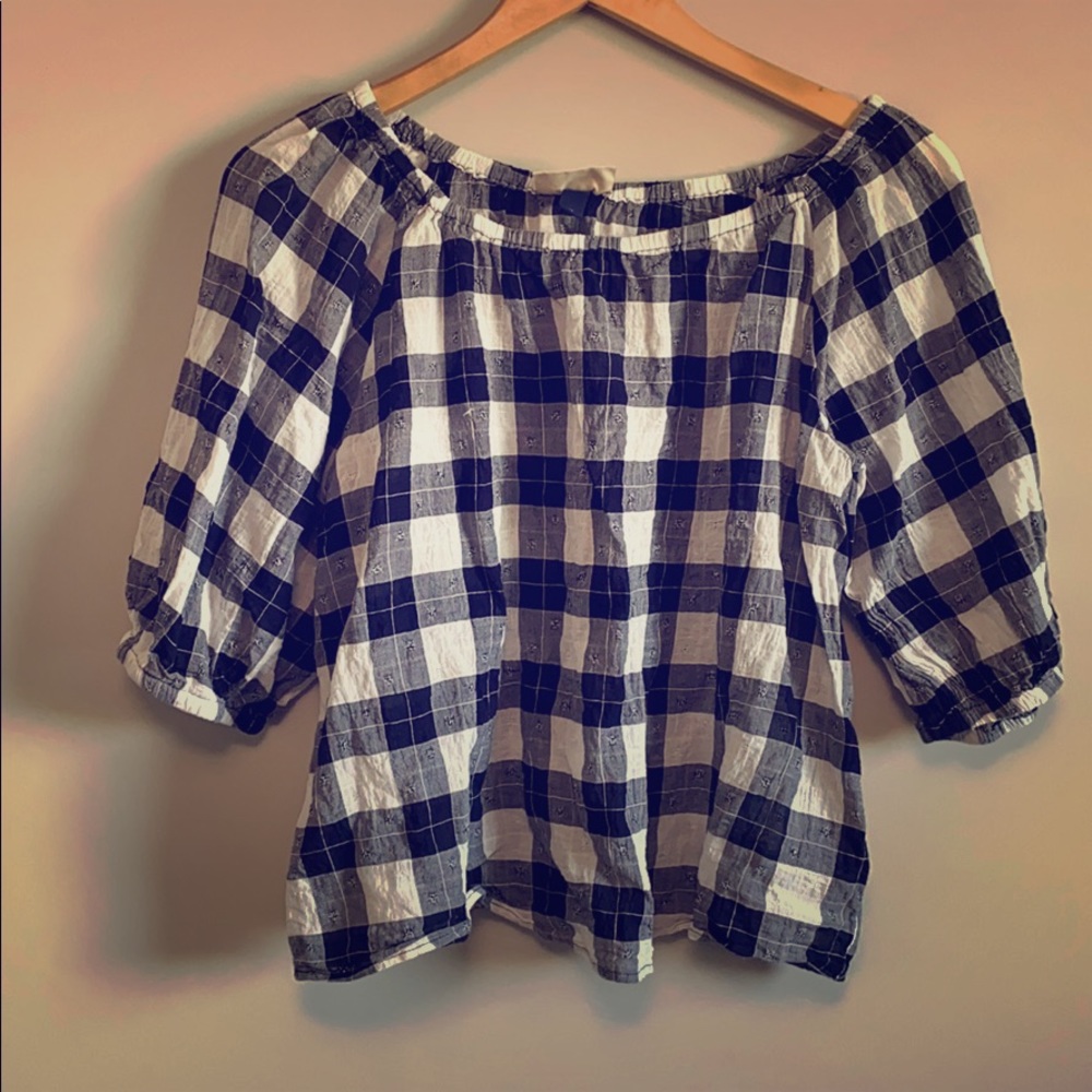 Women’s navy & white check top - M